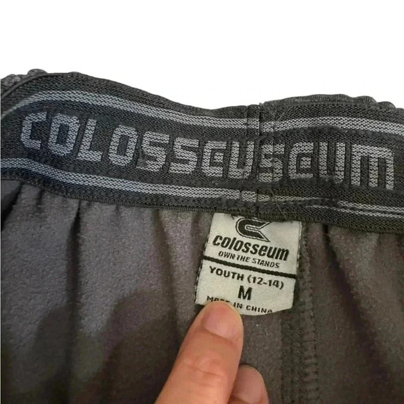 Colosseum Wisconsin Badgers NCAA Youth Medium Gray Stretch Waist Sweatpants - Picture 6 of 7